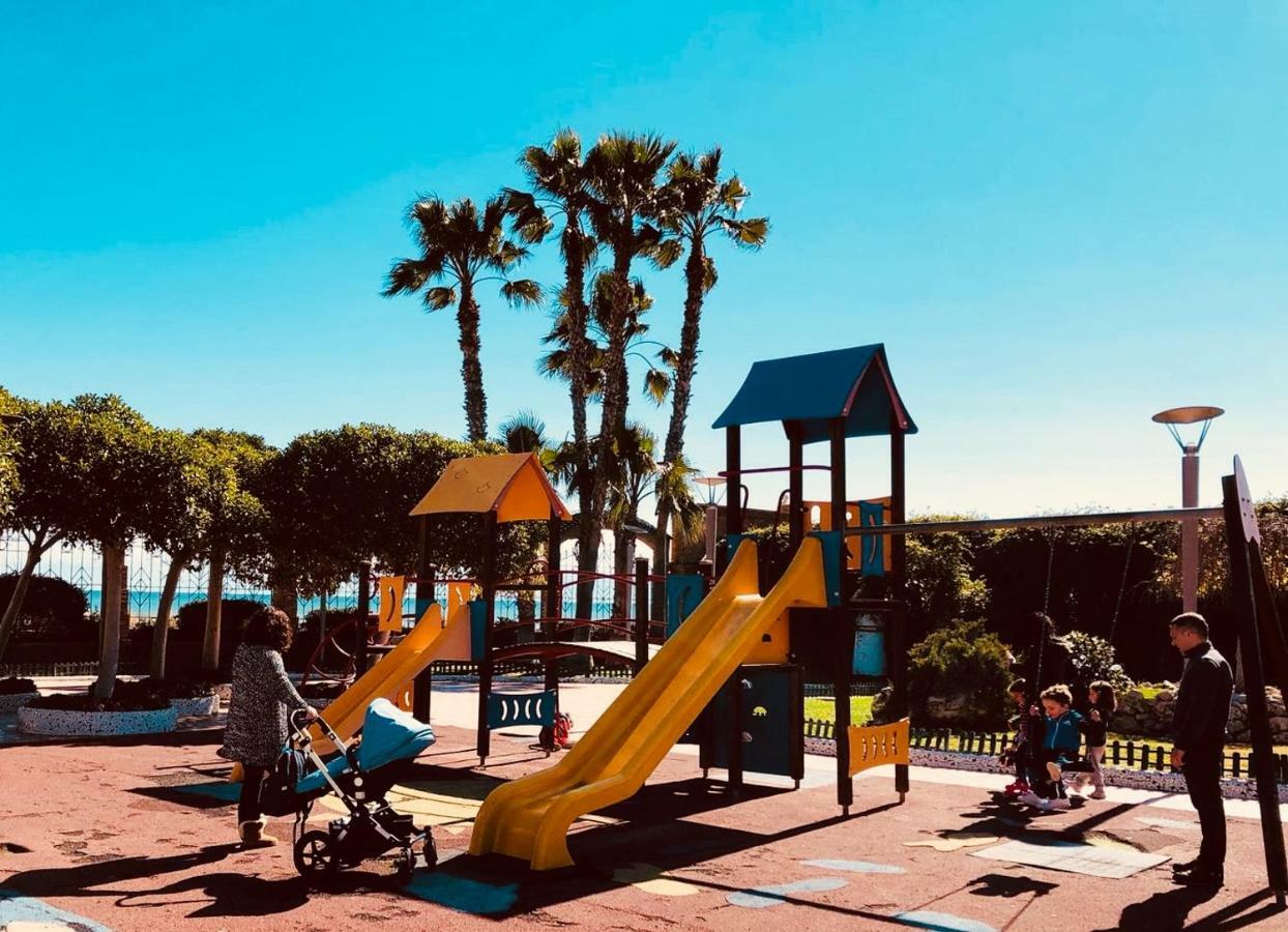 Las Terrazas - Primera Linea De Playa Con Netflix, Disney, Movistar Con Todo El Futbol, Series, Cine Y Prime Video Oropesa del Mar Eksteriør billede